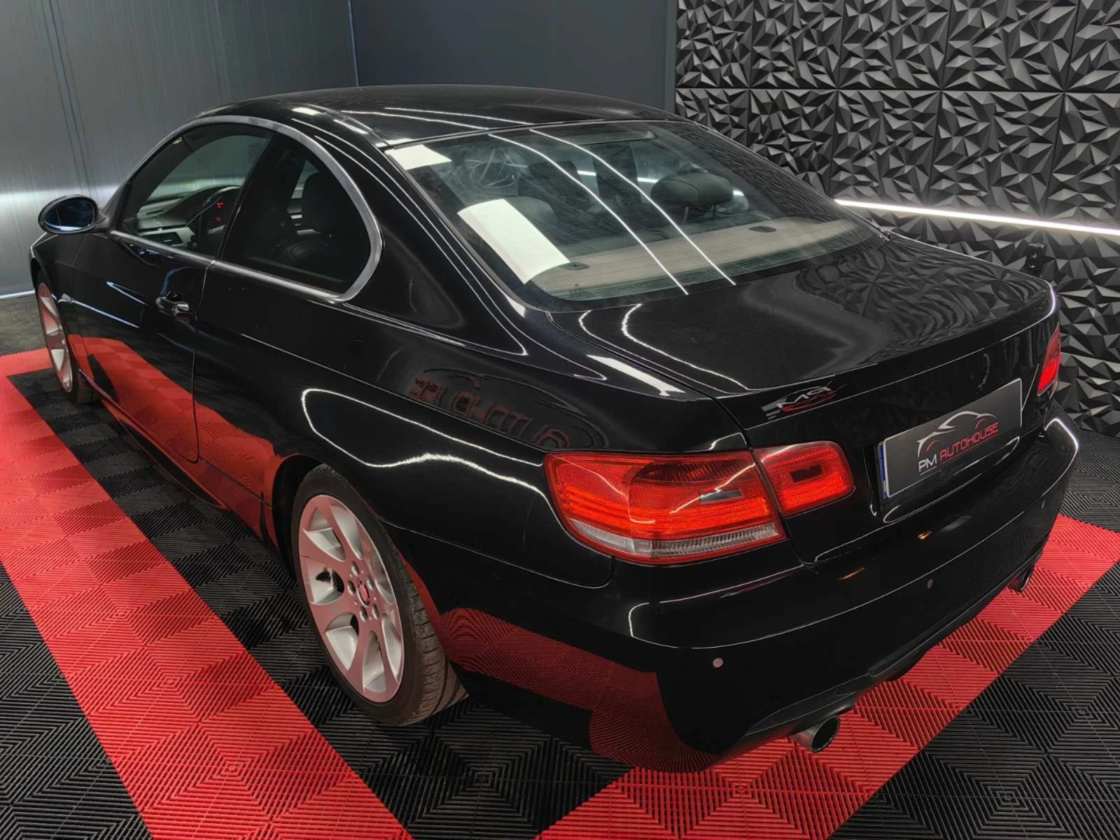 BMW 330 M-PACK* AВТОМАТ* ТЕМПОМАТ* КОЖА - изображение 3