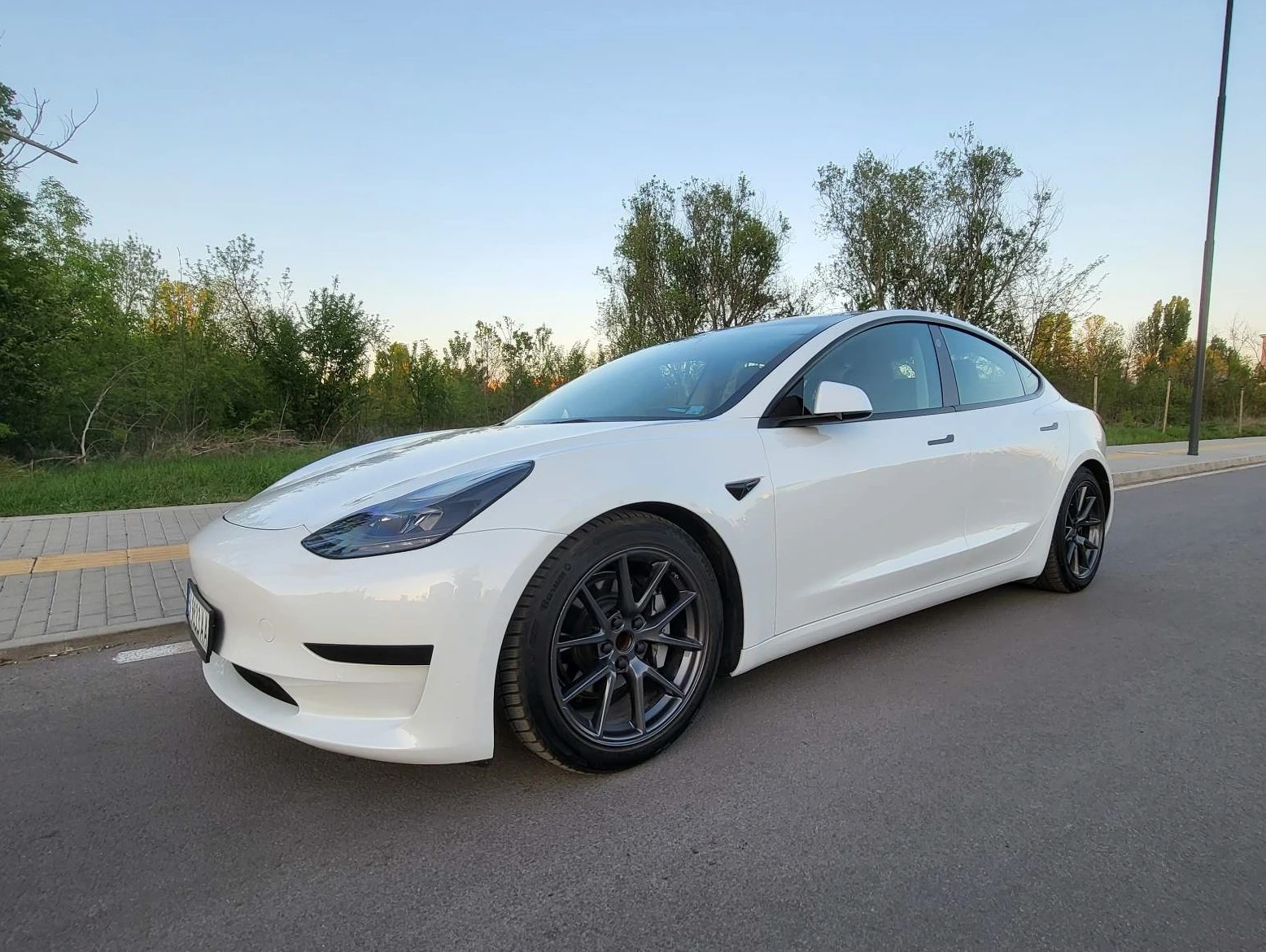 Tesla Model 3 SR+  - изображение 2