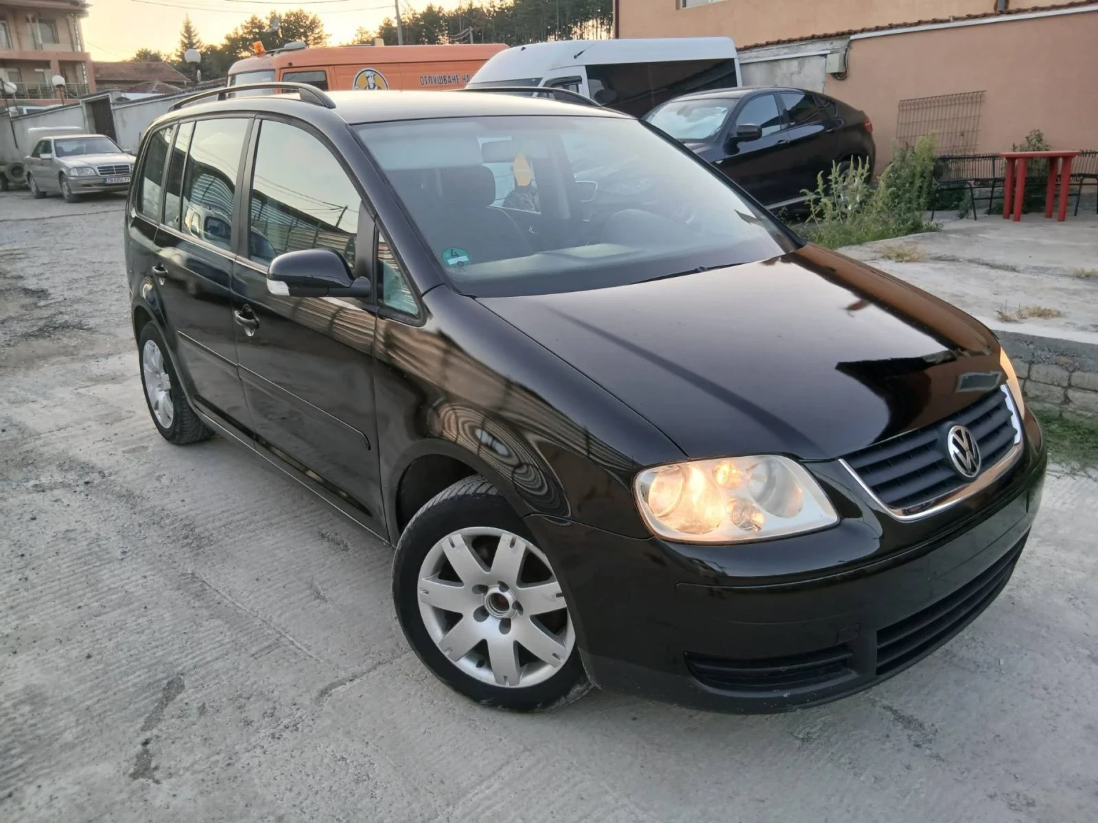 VW Touran 1.6 115кс - изображение 7