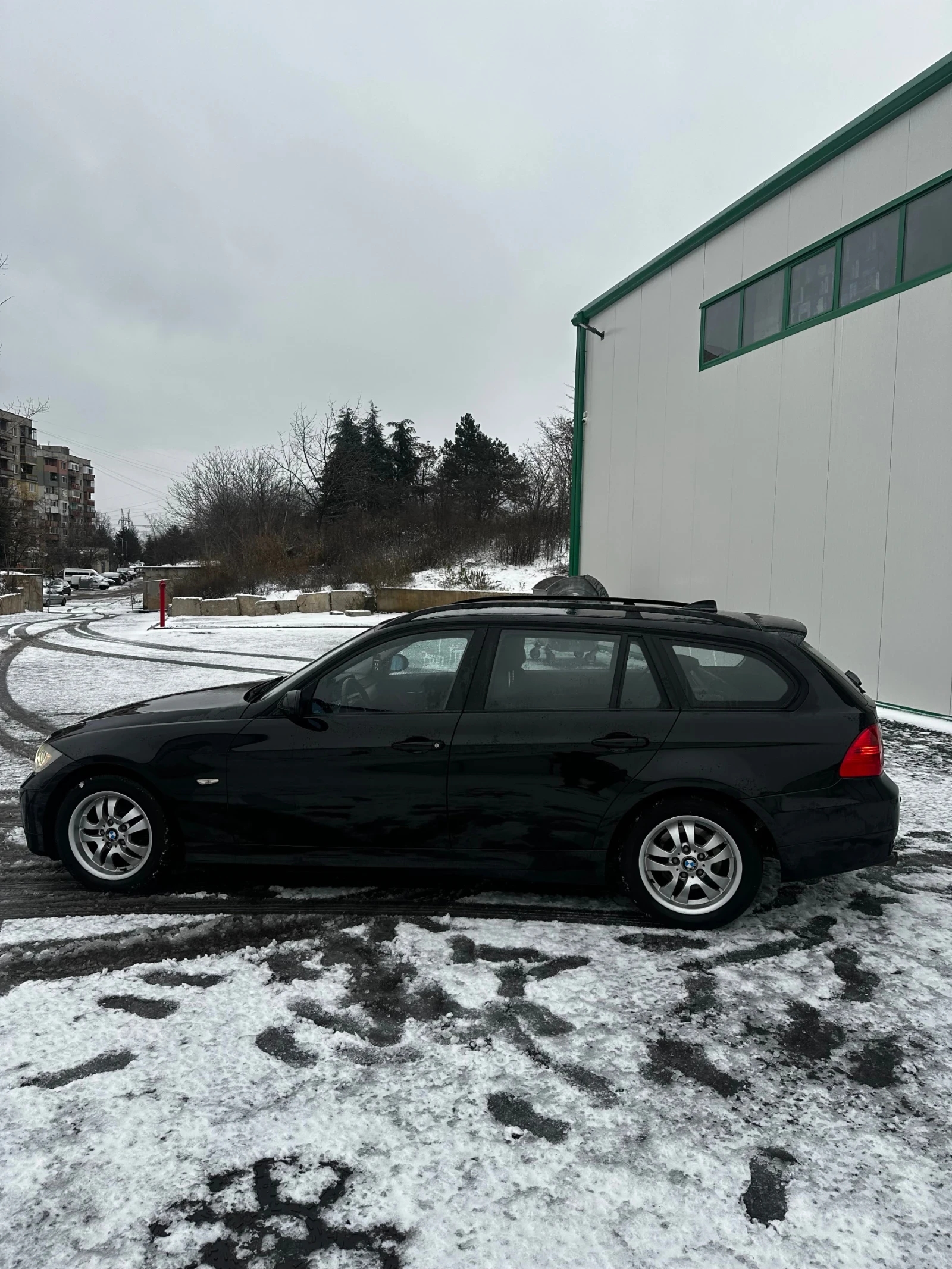 BMW 320 BMW Е91 320d 163 к.с   Автомат, Темпомат, Теглич - изображение 6