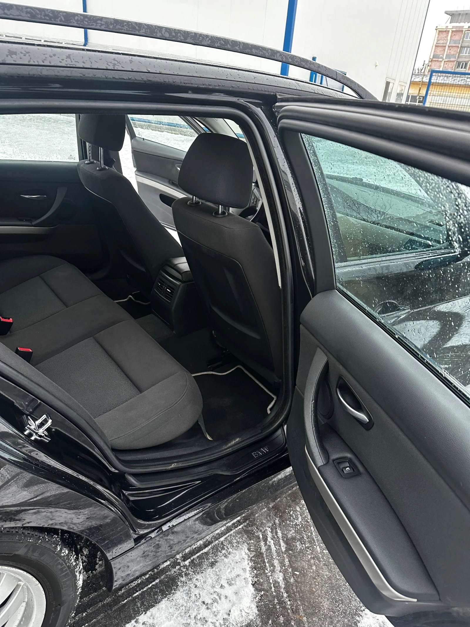 BMW 320 BMW Е91 320d 163 к.с   Автомат, Темпомат, Теглич - изображение 10