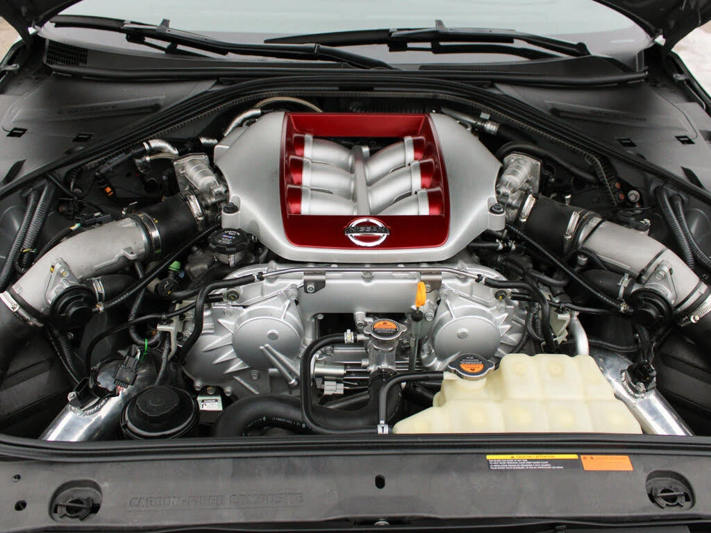 Nissan Gt-r Premium * Tuning * АвтоКредит * (Цена до БГ), снимка 16 - Автомобили и джипове - 53842472