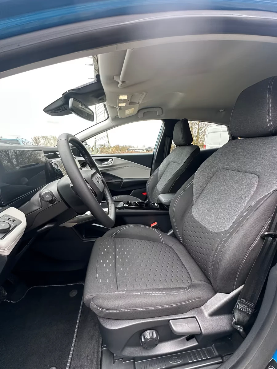 Ford Puma Gen-E* KEYLESS* CAMERA* CARPLAY* , снимка 7 - Автомобили и джипове - 54063156