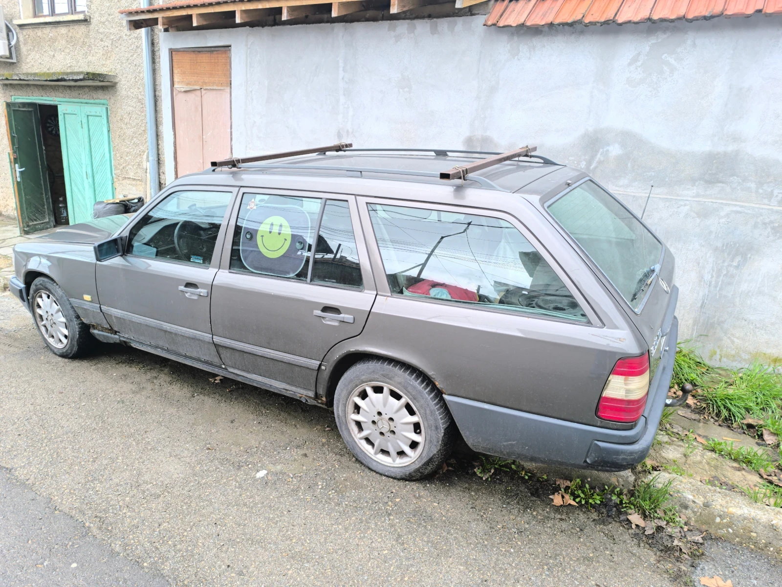 Mercedes-Benz 124 200TE, снимка 2 - Автомобили и джипове - 54069964