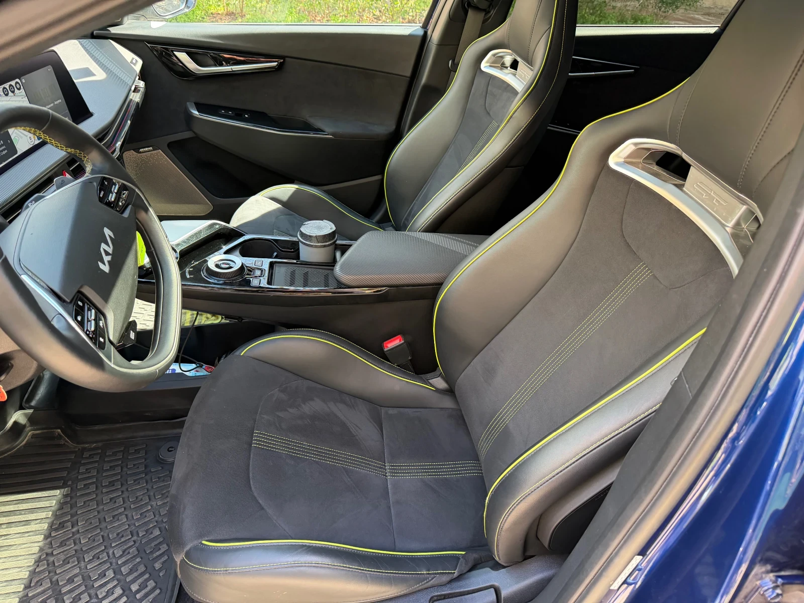 Kia EV6 GT-line, снимка 8 - Автомобили и джипове - 54184896