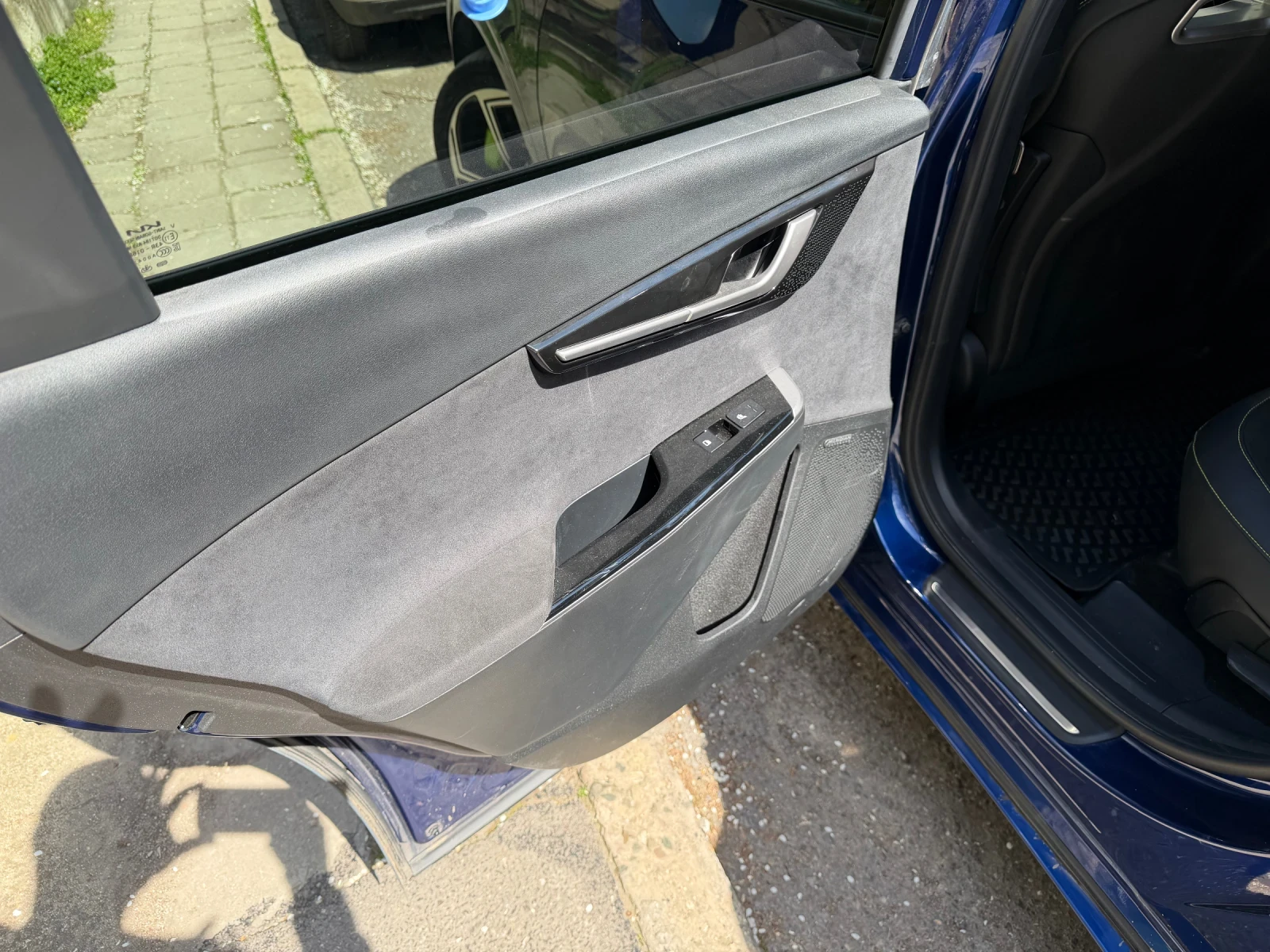 Kia EV6 GT-line, снимка 11 - Автомобили и джипове - 54184896