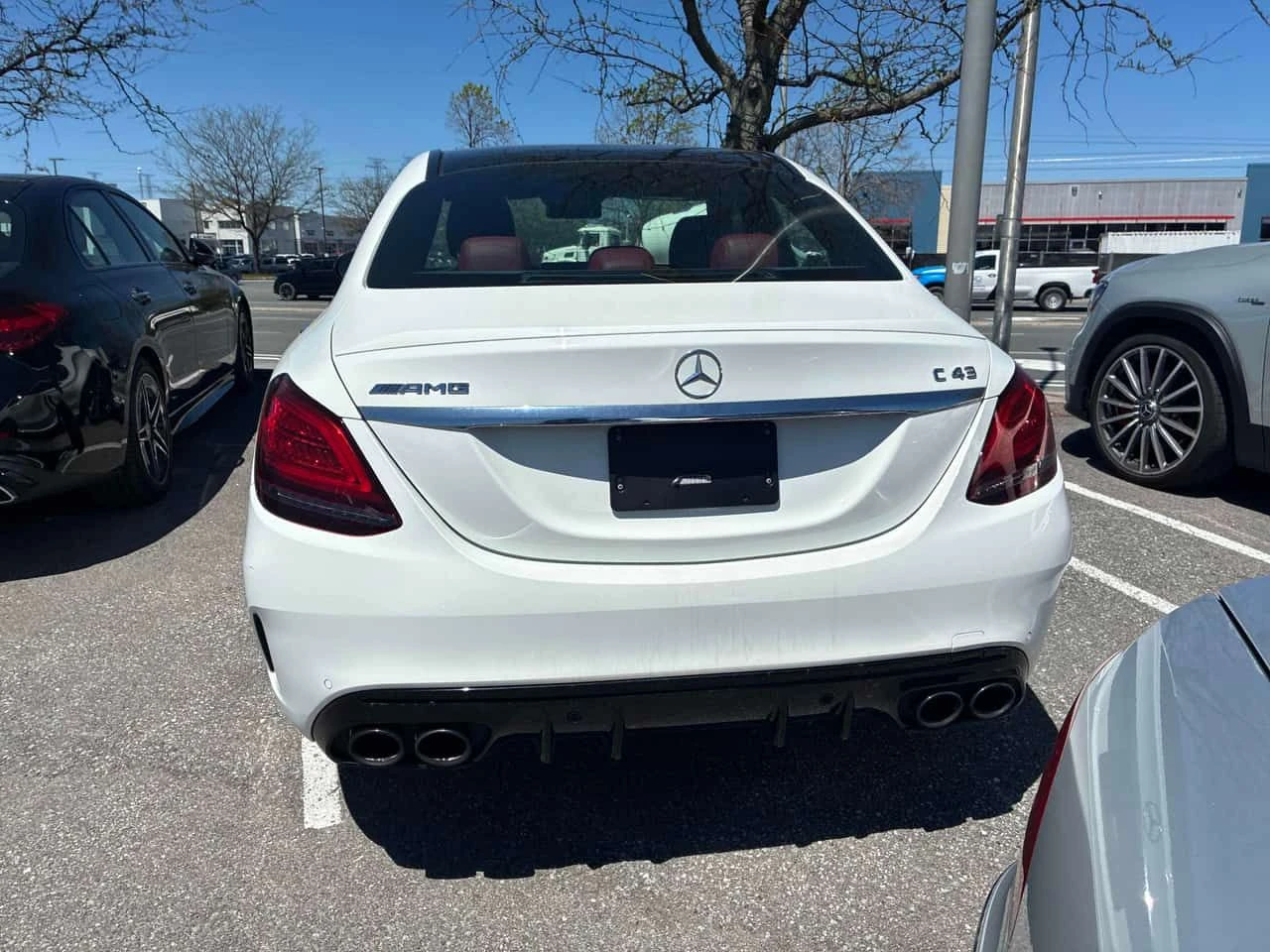 Mercedes-Benz C 43 AMG CARFAX, снимка 17 - Автомобили и джипове - 54640183
