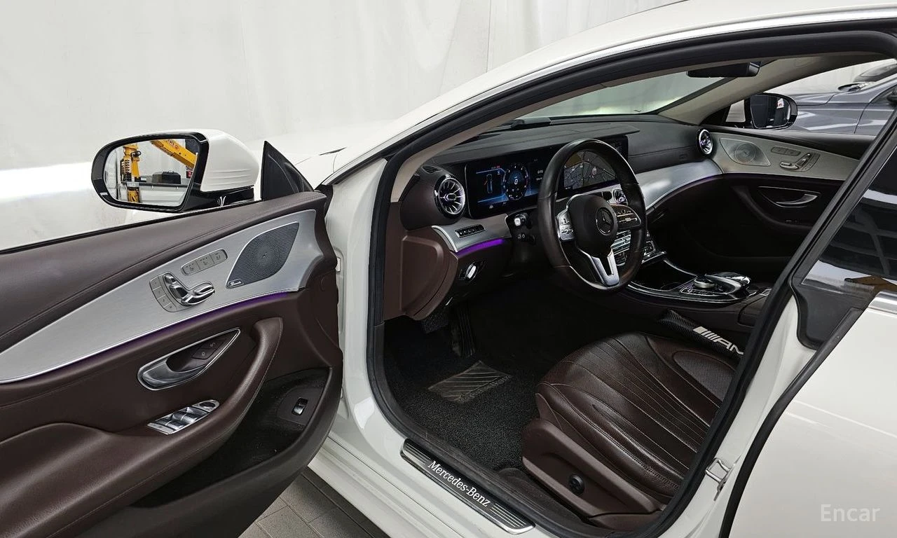 Mercedes-Benz CLS 400 4MATIC AMG PACK* DISTRONIC* BURMESTER* 360* ХЕДЪП*, снимка 6 - Автомобили и джипове - 54904171