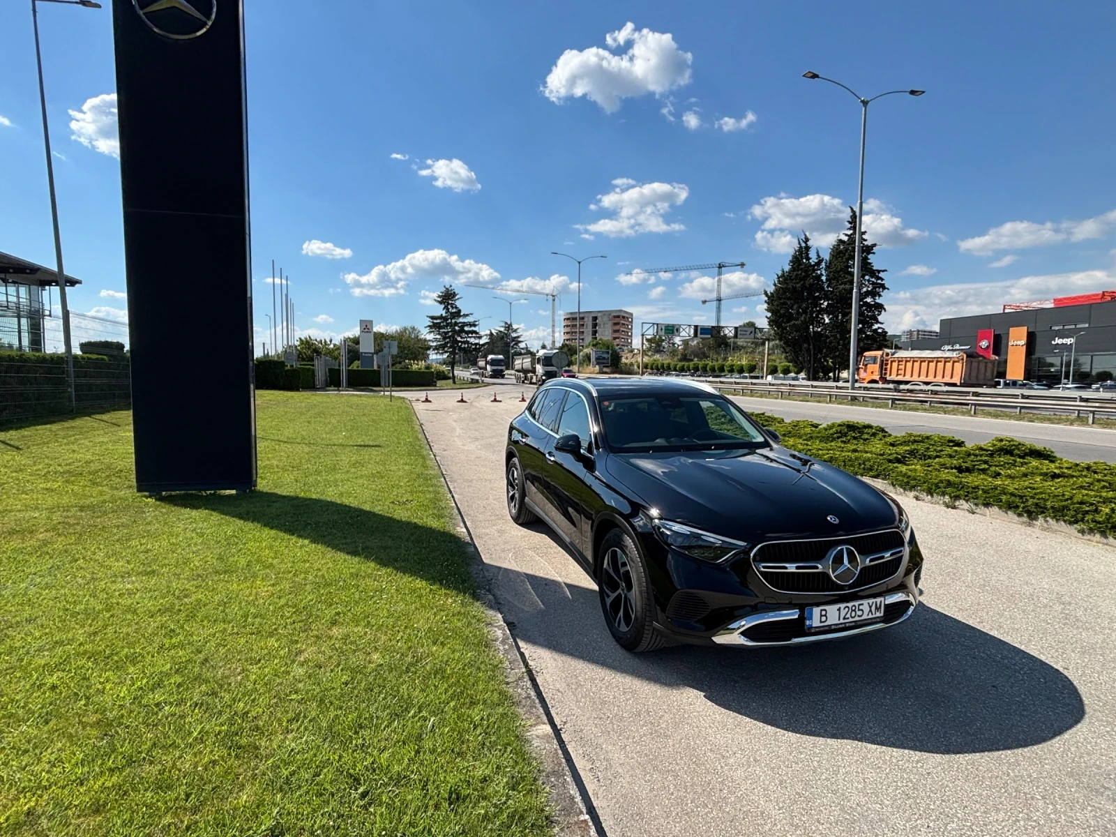 Mercedes-Benz GLC 200 4 MATIC, снимка 2 - Автомобили и джипове - 55047346