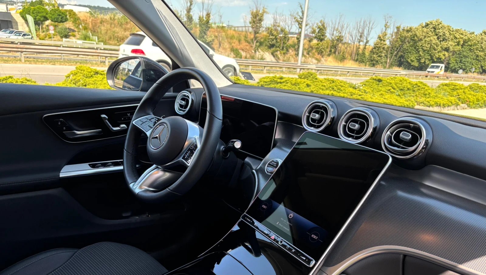 Mercedes-Benz GLC 200 4 MATIC, снимка 6 - Автомобили и джипове - 55047346