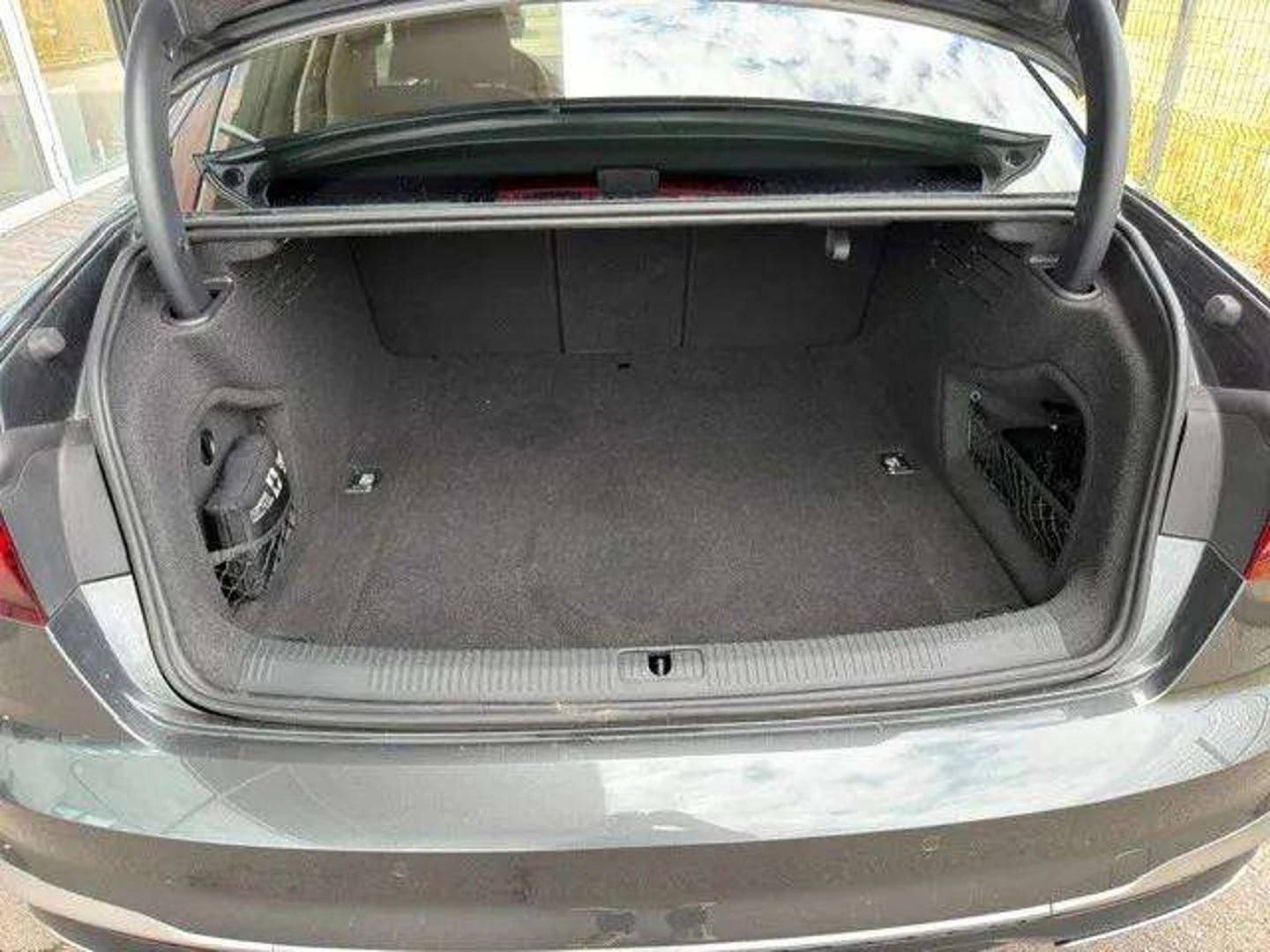 Audi A4, снимка 9 - Автомобили и джипове - 55371725