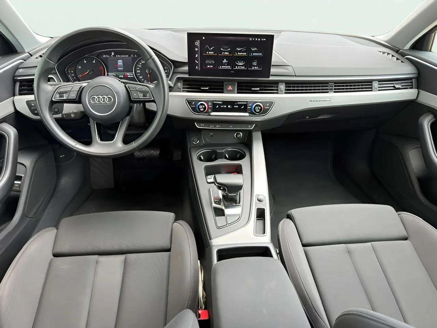 Audi A4, снимка 8 - Автомобили и джипове - 55371725