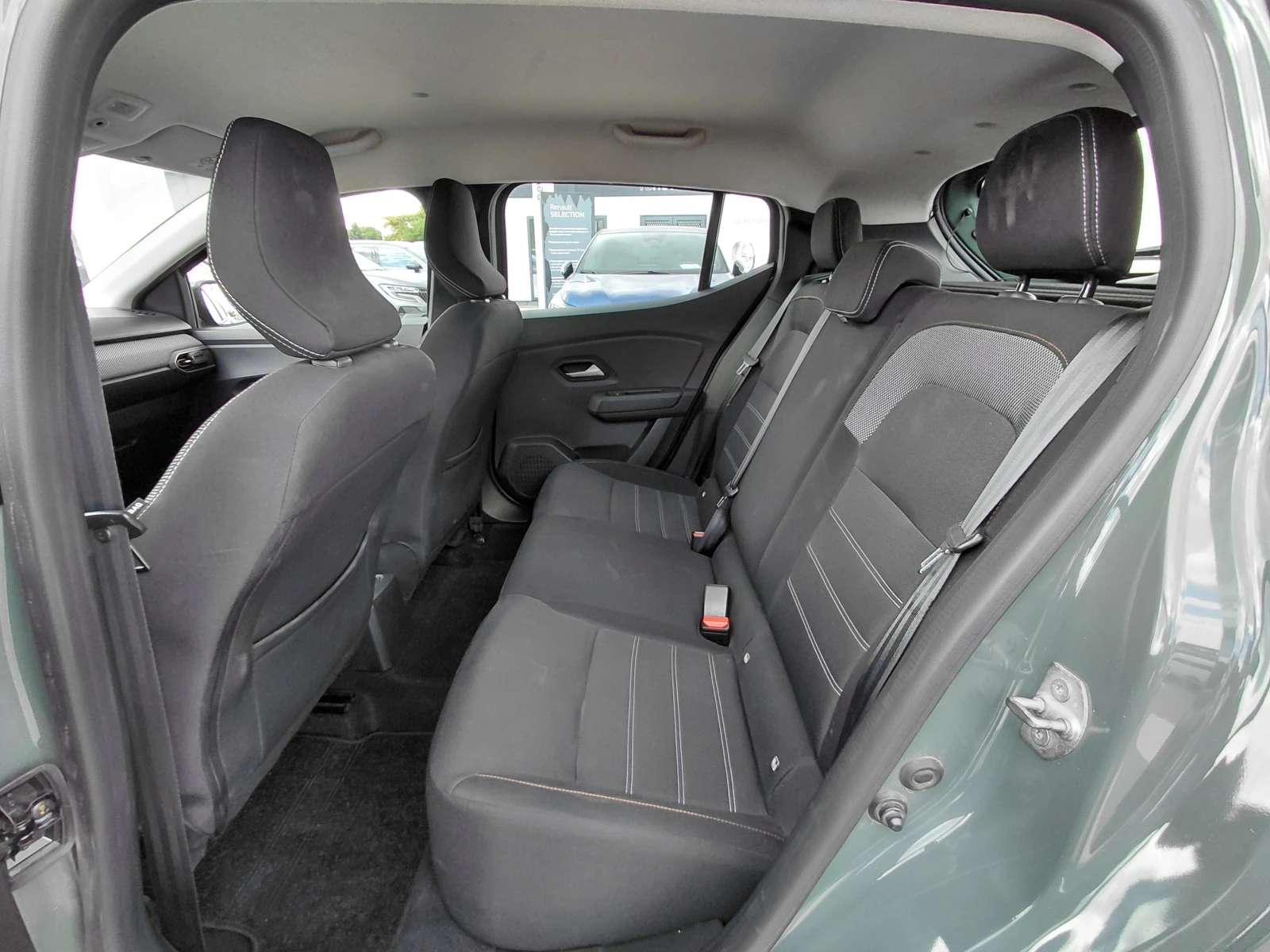 Dacia Sandero Stepway/Expression / 100к.с/Газ/Бензин, снимка 14 - Автомобили и джипове - 55189788