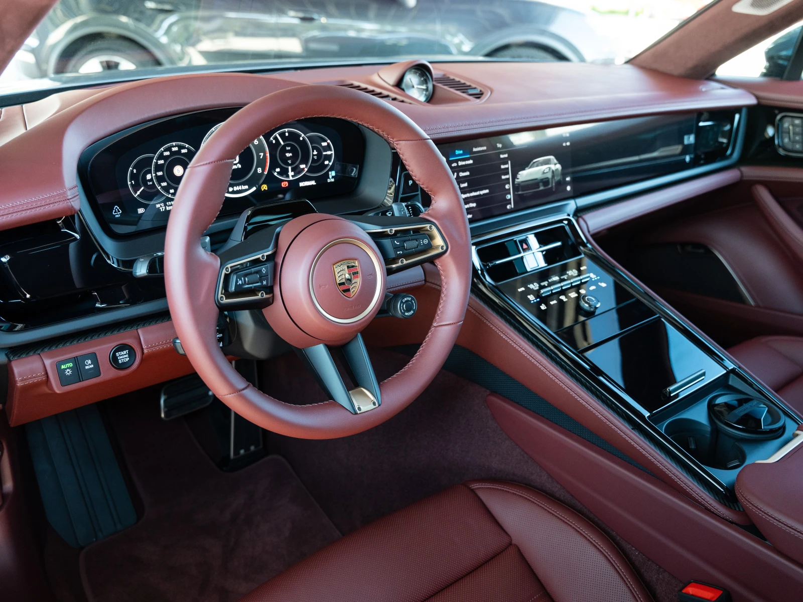 Porsche Panamera GTS, снимка 5 - Автомобили и джипове - 55208023