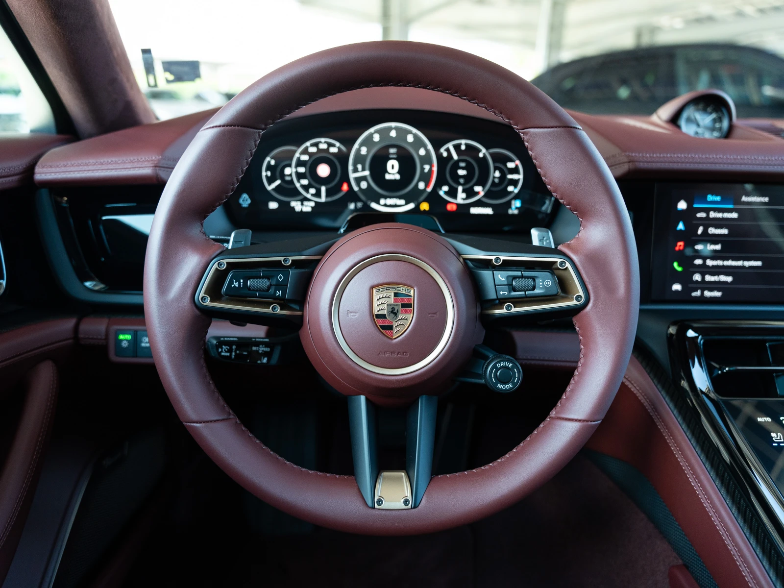 Porsche Panamera GTS, снимка 8 - Автомобили и джипове - 55208023