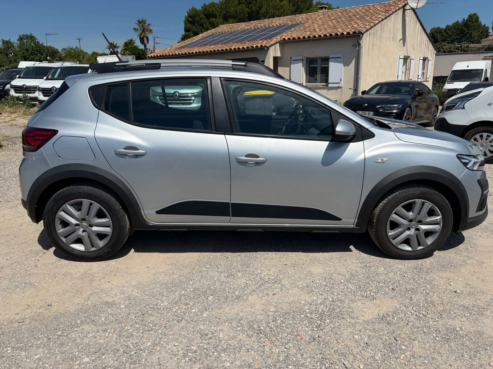 Dacia Sandero, снимка 6 - Автомобили и джипове - 55222280