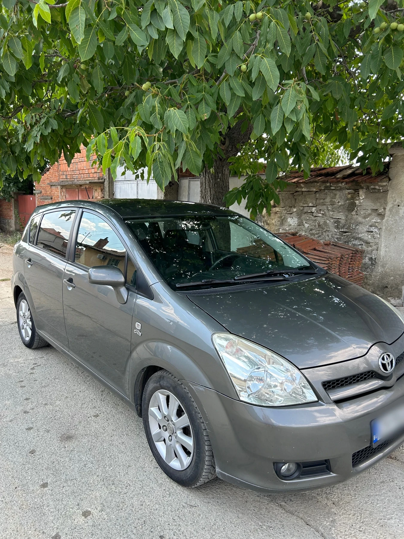Toyota Corolla verso 2.0D4D | Mobile.bg � ����������� 2