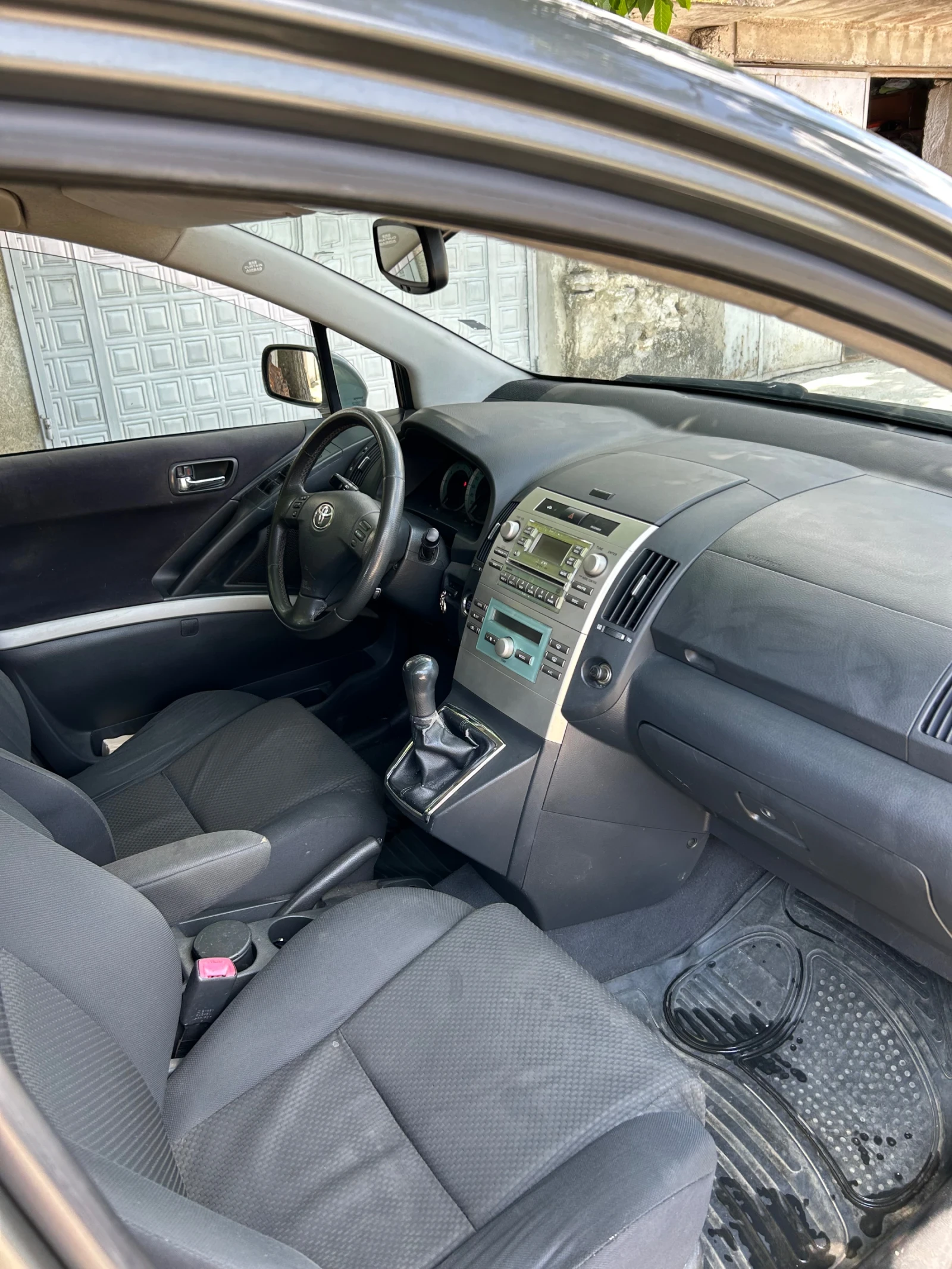 Toyota Corolla verso 2.0D4D | Mobile.bg � ����������� 6