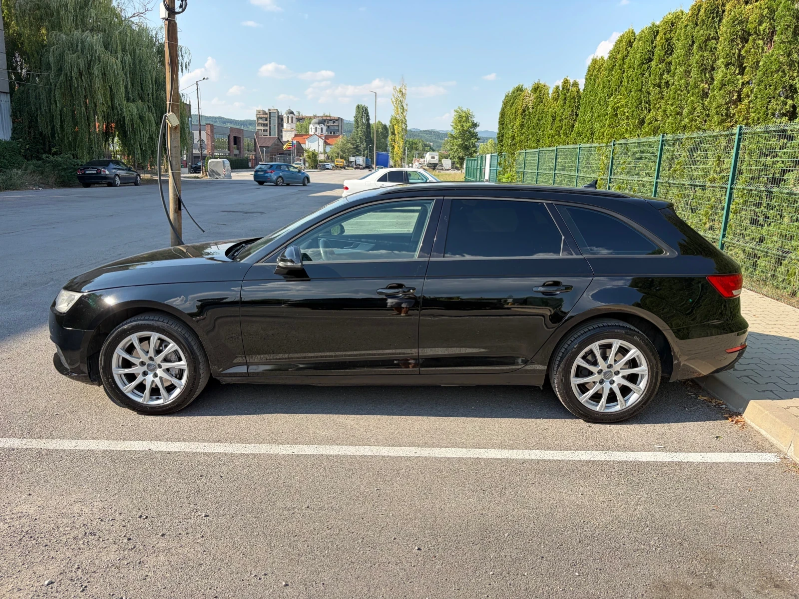 Audi A4, снимка 5 - Автомобили и джипове - 55614320