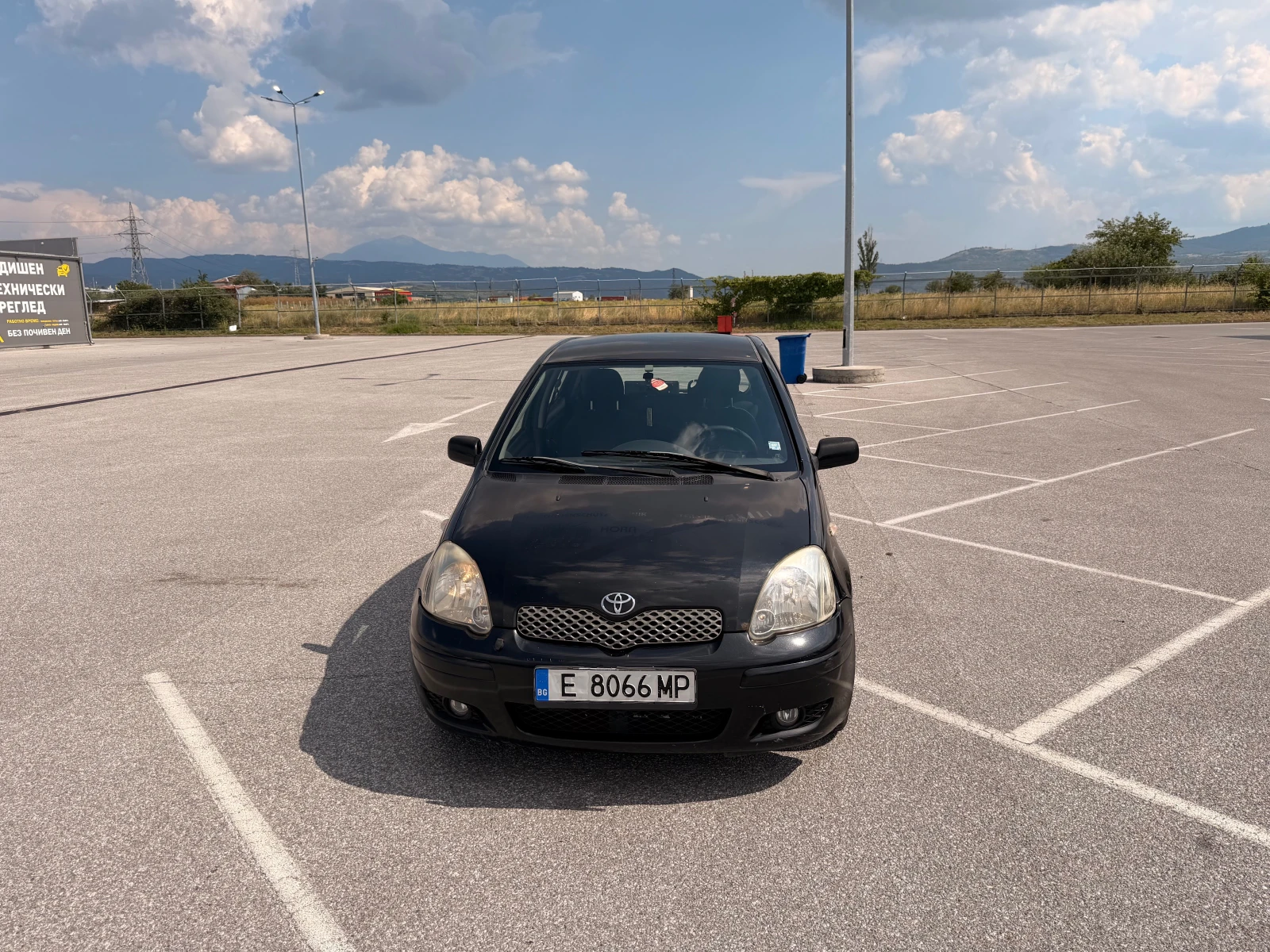 Toyota Yaris 1.4 D-4D, снимка 2 - Автомобили и джипове - 55780580