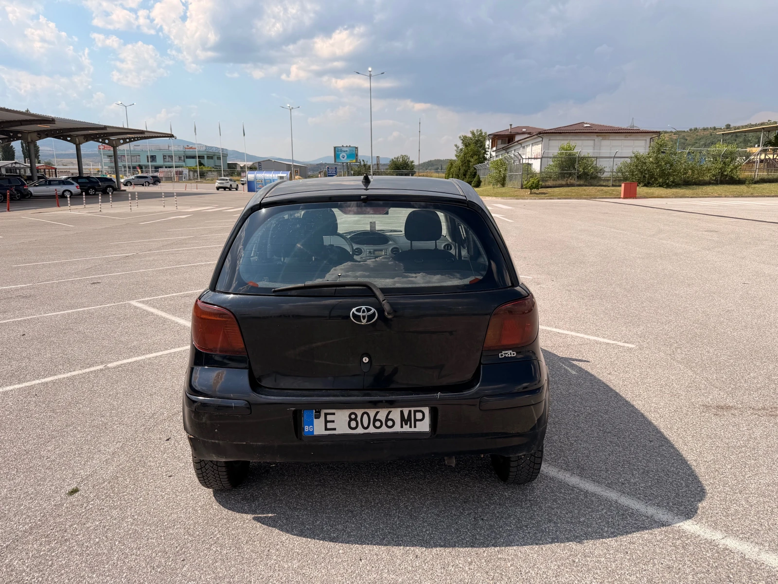 Toyota Yaris 1.4 D-4D, снимка 4 - Автомобили и джипове - 55780580