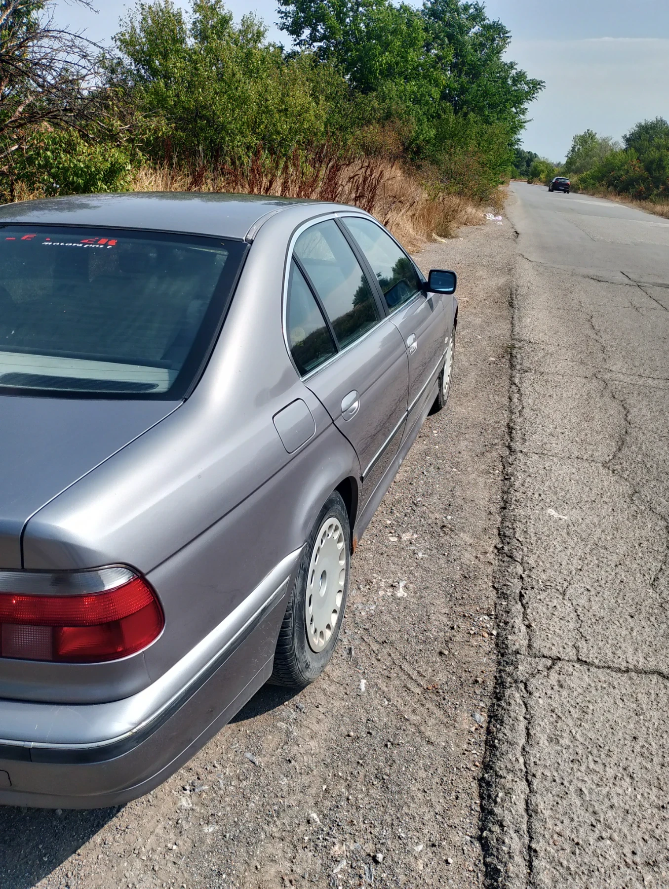 BMW 523, снимка 2 - Автомобили и джипове - 55969250
