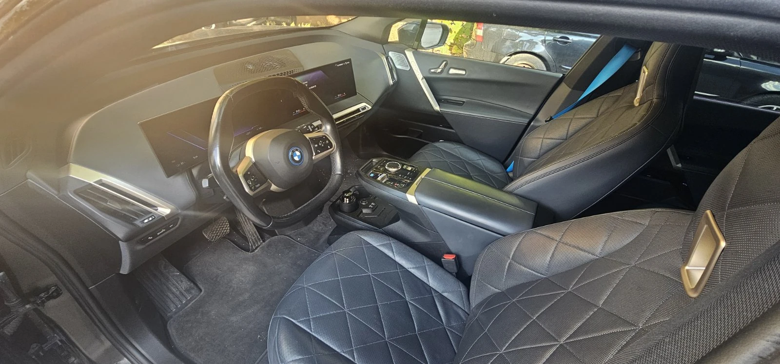 BMW iX М60* 619kc* 1100Nm* бат-111кв/ч* , снимка 7 - Автомобили и джипове - 56244319