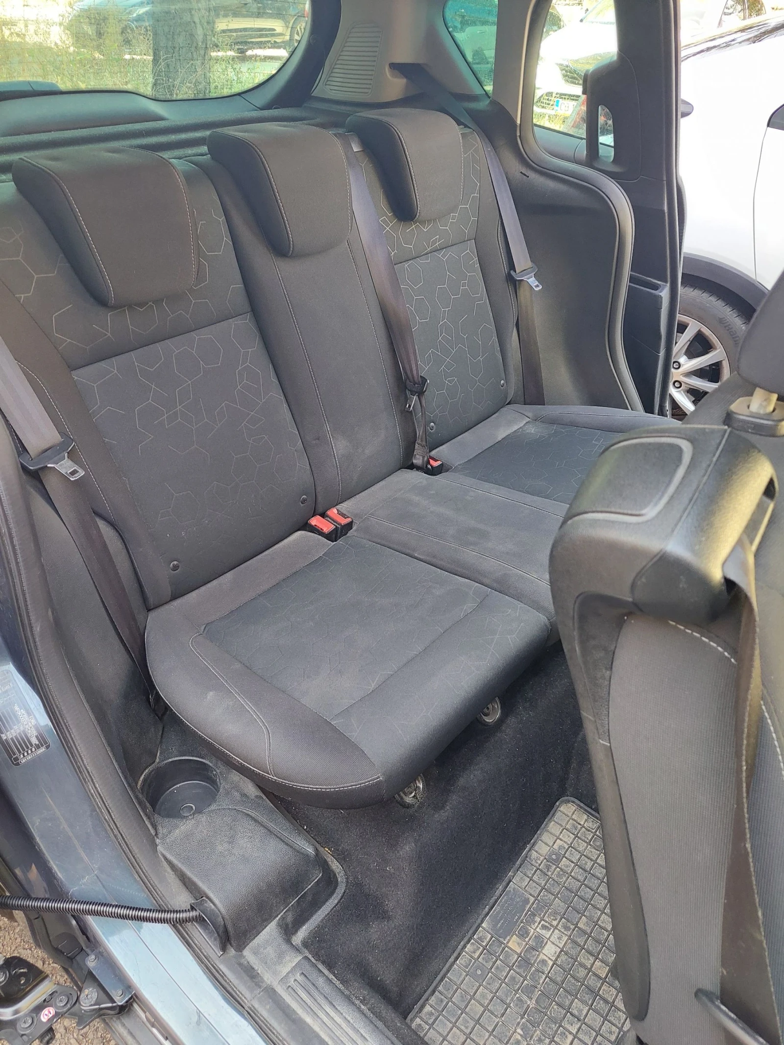 Ford B-Max, снимка 9 - Автомобили и джипове - 56372420