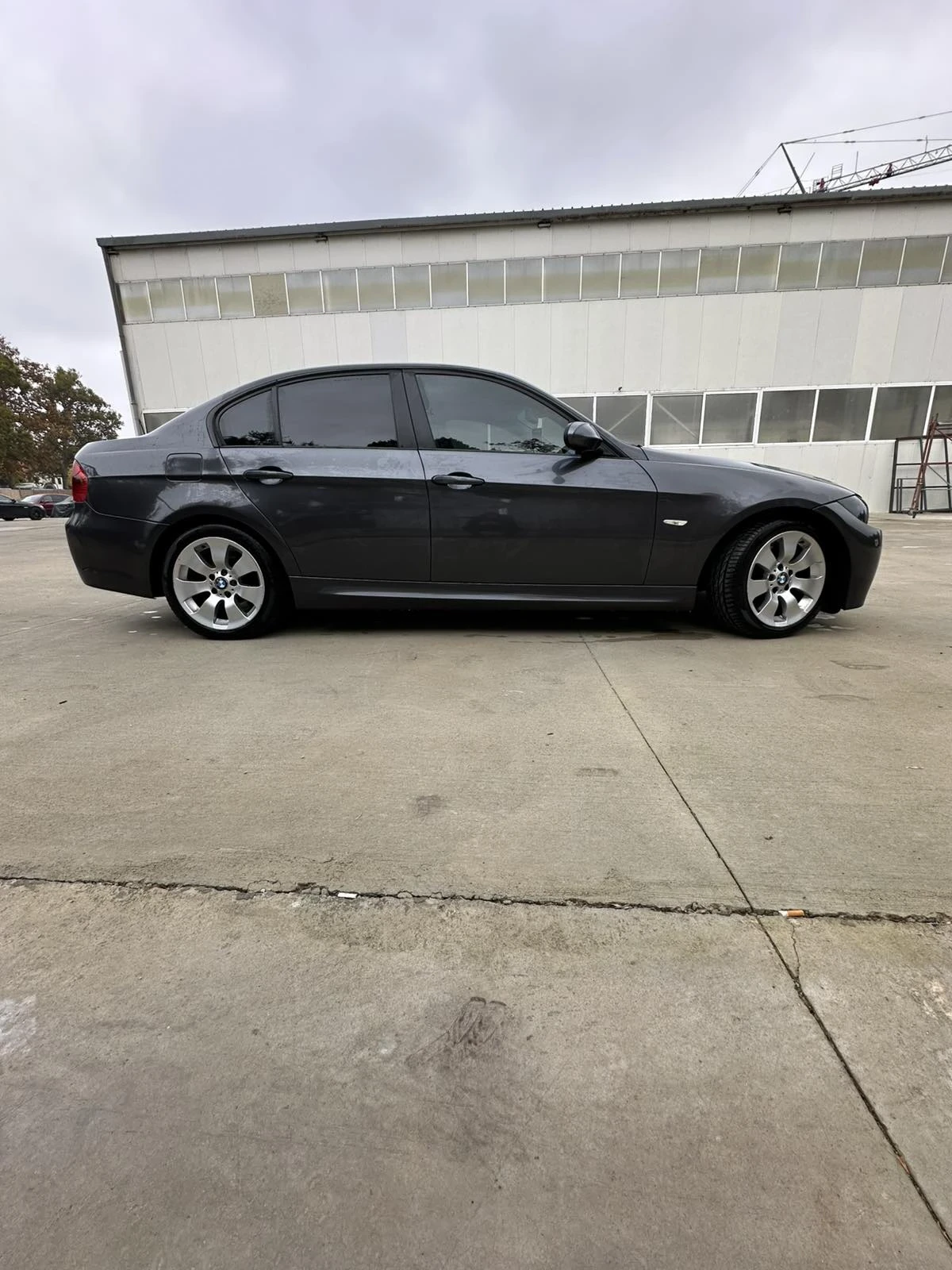 BMW 330, снимка 3 - Автомобили и джипове - 56745163
