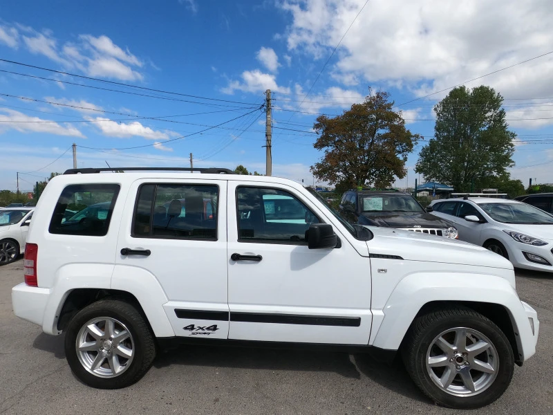 Jeep Cherokee 2.8D-M-JET-200K, снимка 7 - Автомобили и джипове - 41708358