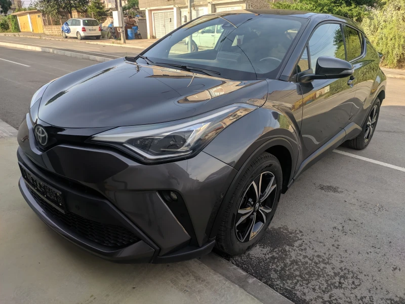 Toyota C-HR 1.2i* 30661км* 4x4* FACELIFT* Гаранция, снимка 1 - Автомобили и джипове - 49237687