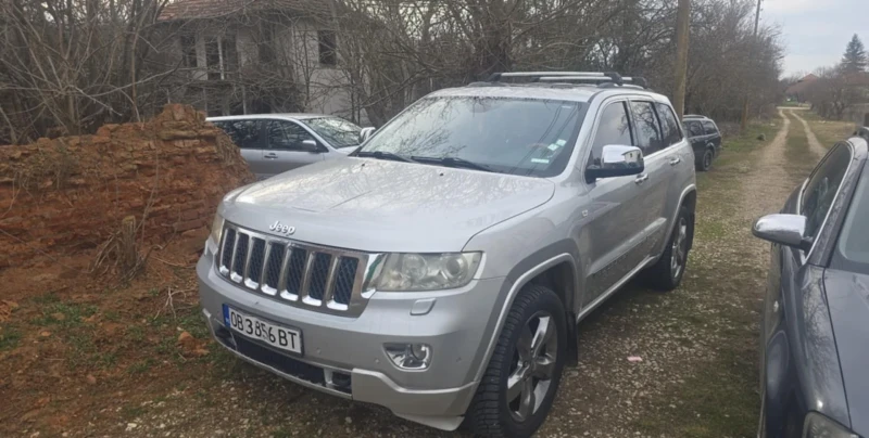 Jeep Grand cherokee Jeep Grand Cherokee 5.7HEMI 2011, снимка 2 - Автомобили и джипове - 49463200