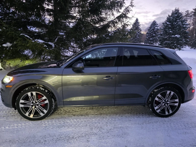Audi SQ5 Progressiv * * CARFAX * * АВТО КРЕДИТ * * , снимка 3 - Автомобили и джипове - 52707756