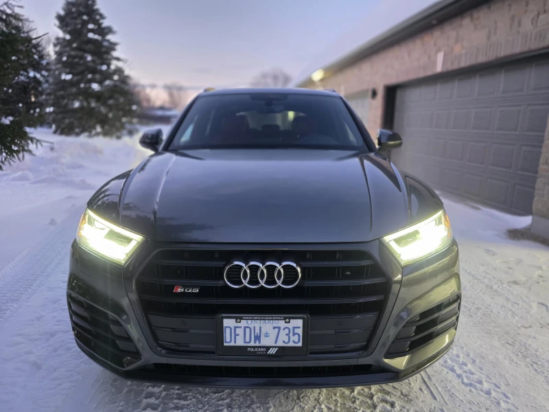 Audi SQ5 Progressiv * * CARFAX * * АВТО КРЕДИТ * * , снимка 2 - Автомобили и джипове - 52707756