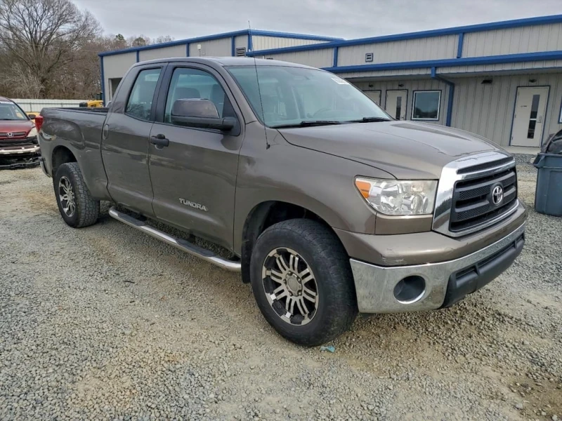 Toyota Tundra * DOUBLE CAB SR5 * CARFAX * , снимка 4 - Автомобили и джипове - 53023391