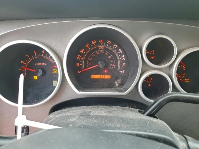 Toyota Tundra * DOUBLE CAB SR5 * CARFAX * , снимка 9 - Автомобили и джипове - 53023391