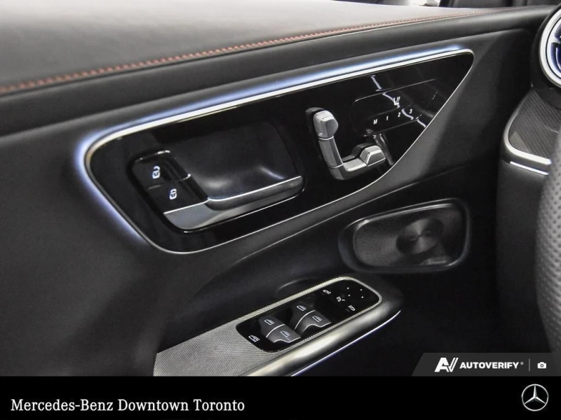 Mercedes-Benz GLC 43 AMG 4MATIC+ SUV, Night PKG,  С РЕГИСТРАЦИЯ&АВТО КРЕДИТ, снимка 8 - Автомобили и джипове - 53328808