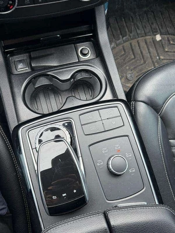 Mercedes-Benz GLE 500 * GLE550 * CARFAX * ЦЕНА ДО БГ, снимка 11 - Автомобили и джипове - 53694230