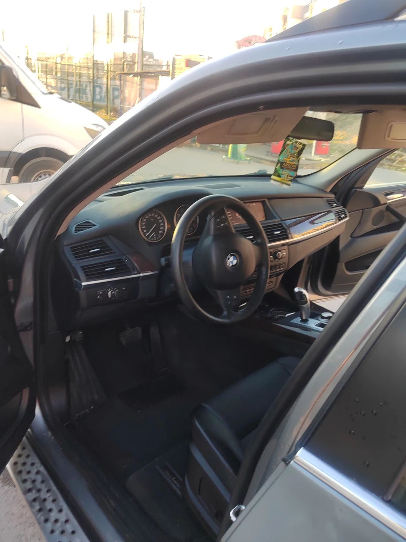 BMW X5 E70 4.8i - изображение 5