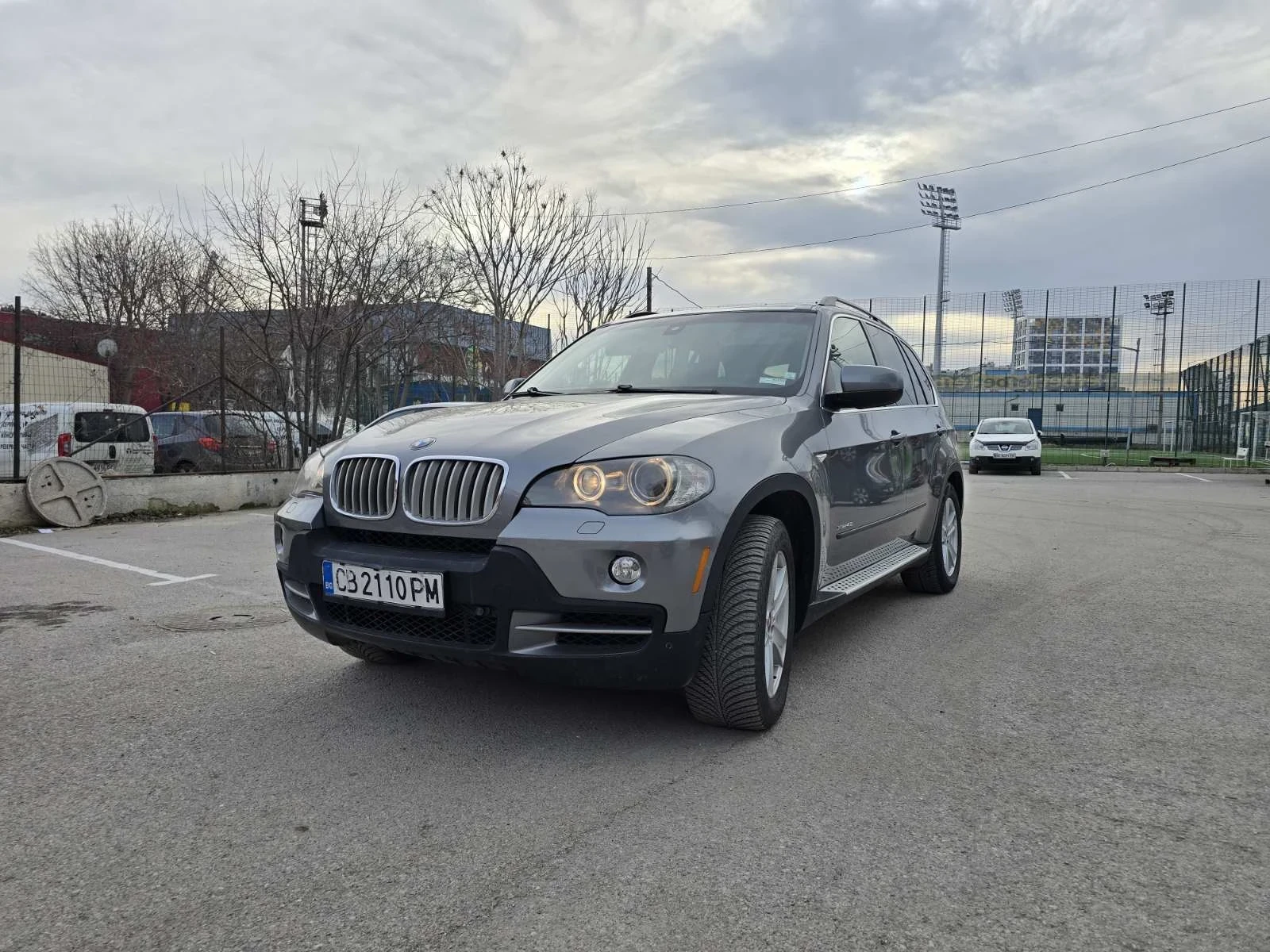 BMW X5 E70 4.8i - изображение 2