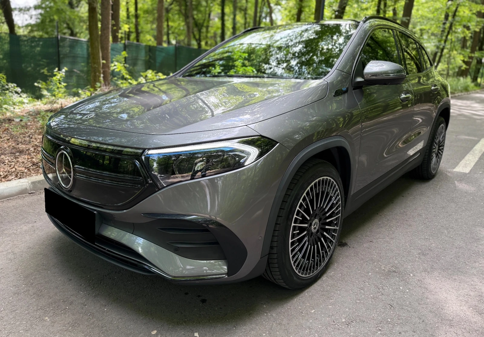Mercedes-Benz EQA 250 AMG Line - изображение 2