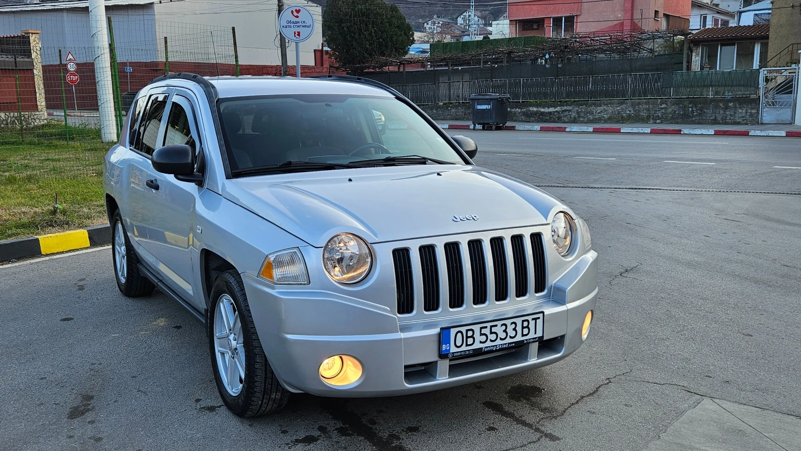 Jeep Compass 2.0 4x4/Klimatik/Top sustoqnie - изображение 9