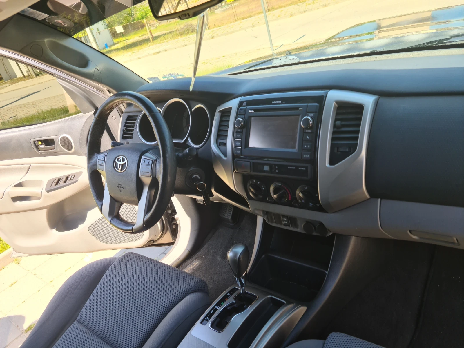 Toyota Tacoma  - изображение 10