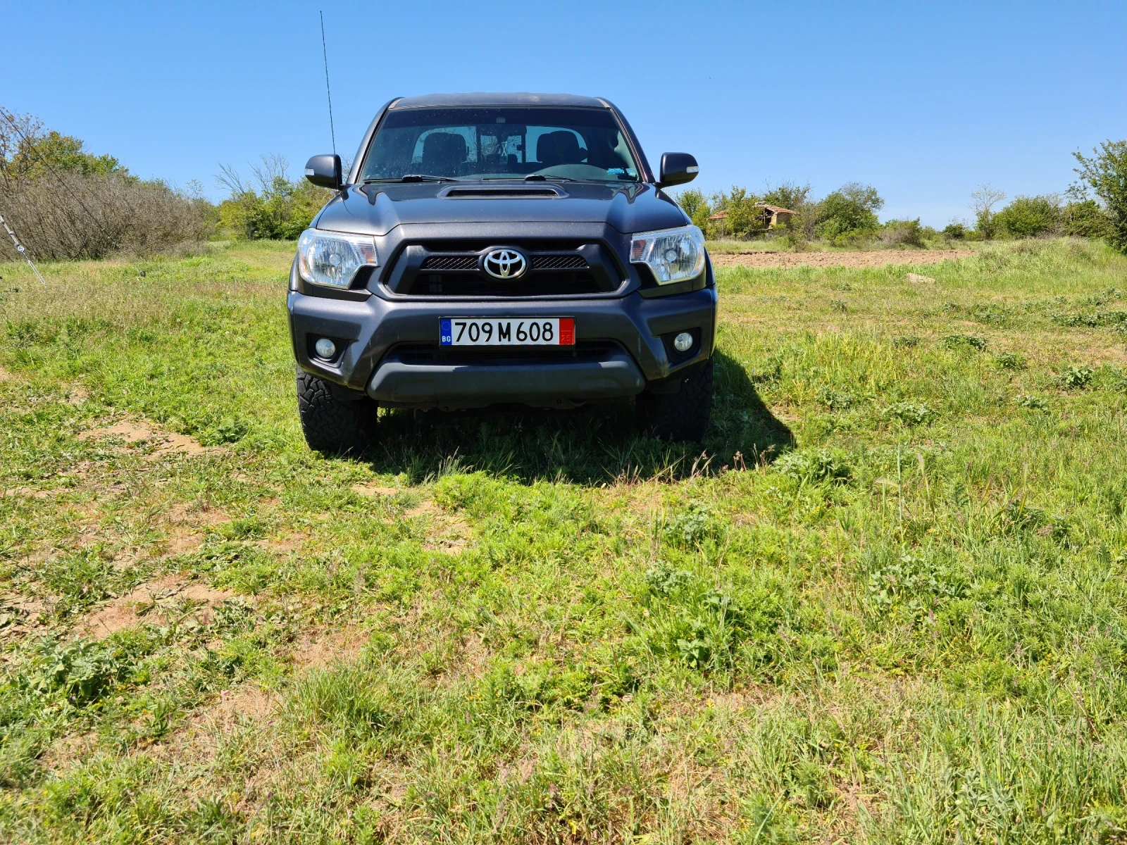 Toyota Tacoma  - изображение 2