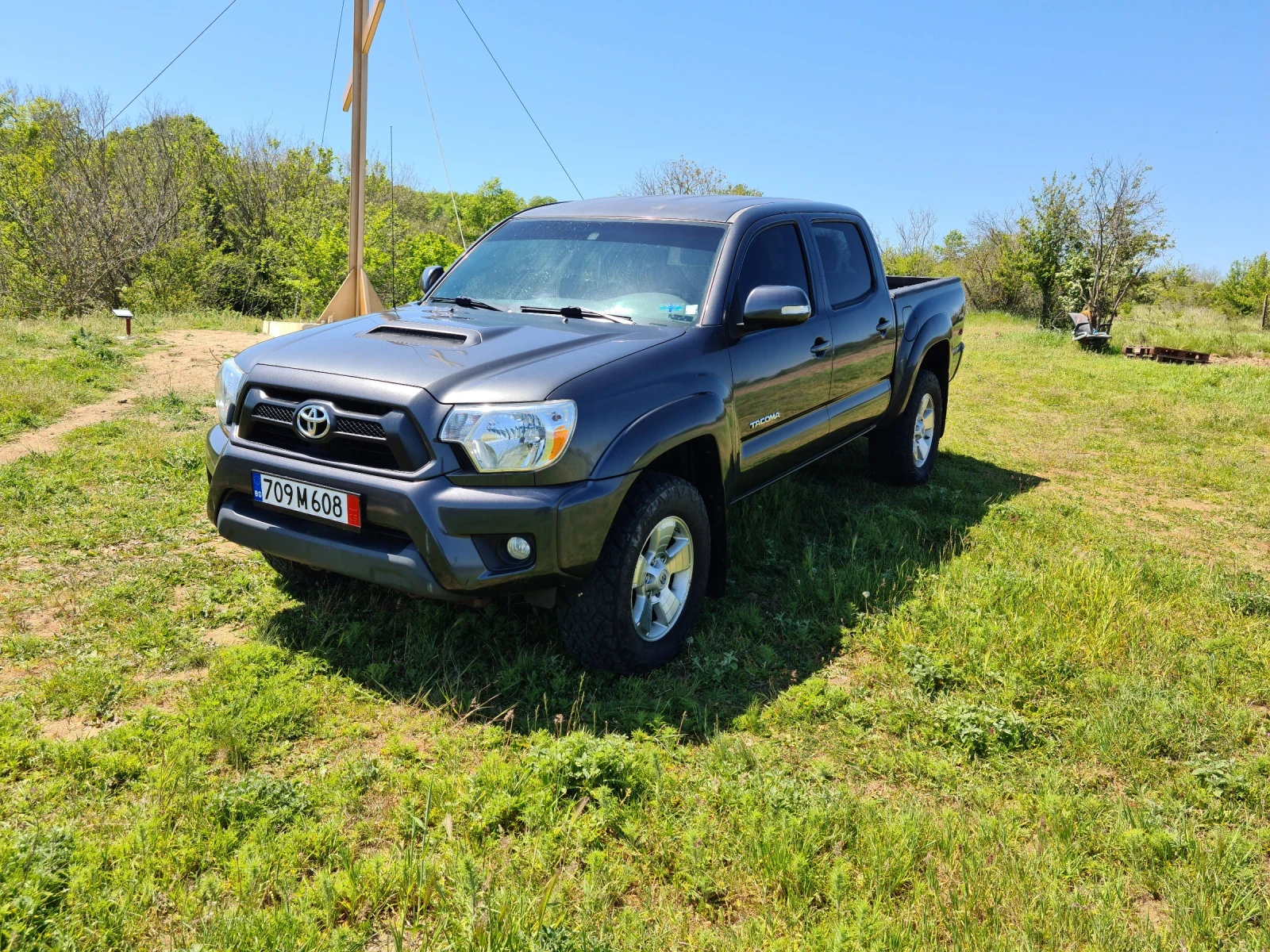 Toyota Tacoma  - изображение 8