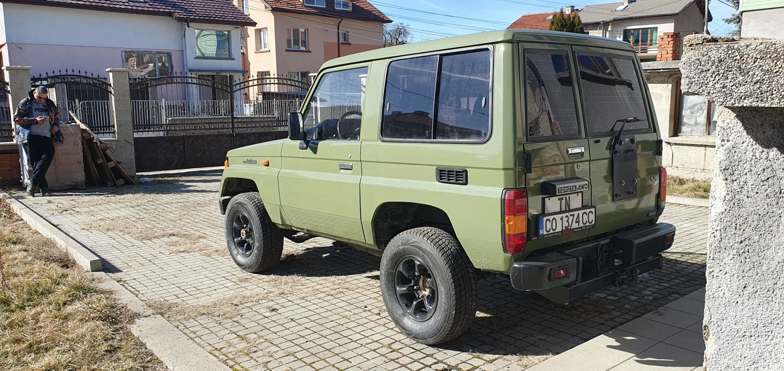Toyota Land cruiser J70, снимка 5 - Автомобили и джипове - 54021420