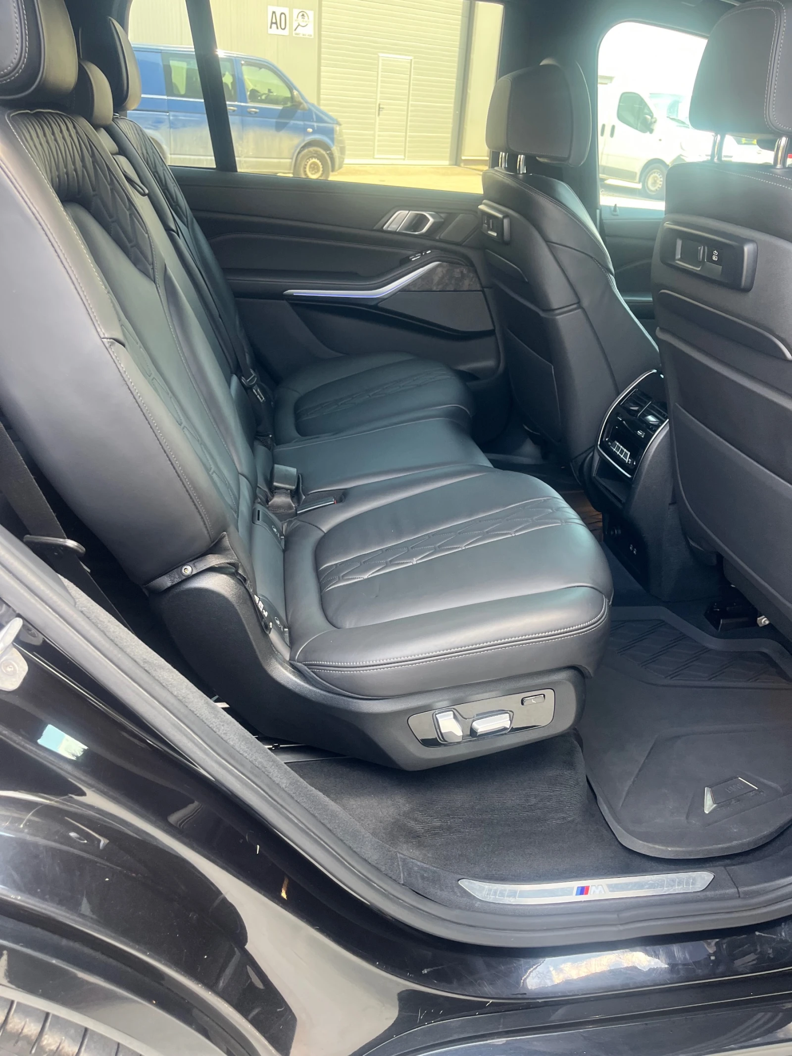 BMW X7 X7 M50I, снимка 16 - Автомобили и джипове - 54237762