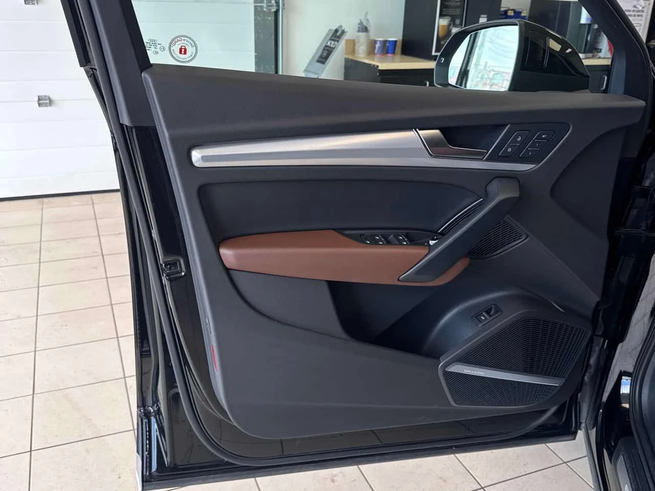 Audi Q5 * Technik * BANG&OLUFSEN* ОБДУХВАНЕ* ПАНОРАМА* , снимка 15 - Автомобили и джипове - 54511912