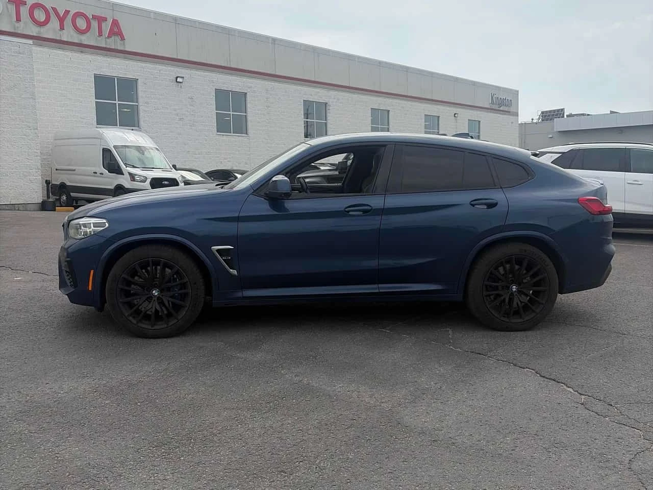 BMW X4 M | HEAD-UP | 360 | PANO, снимка 2 - Автомобили и джипове - 54819540