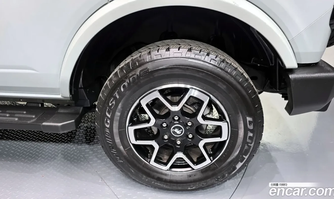 Ford Bronco, снимка 10 - Автомобили и джипове - 54837148